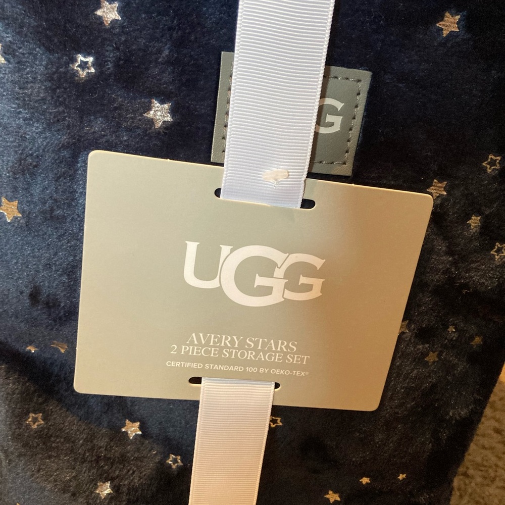 NWT UGG Avery Stars 2 piece storage set in Navy - Picture 2 of 7